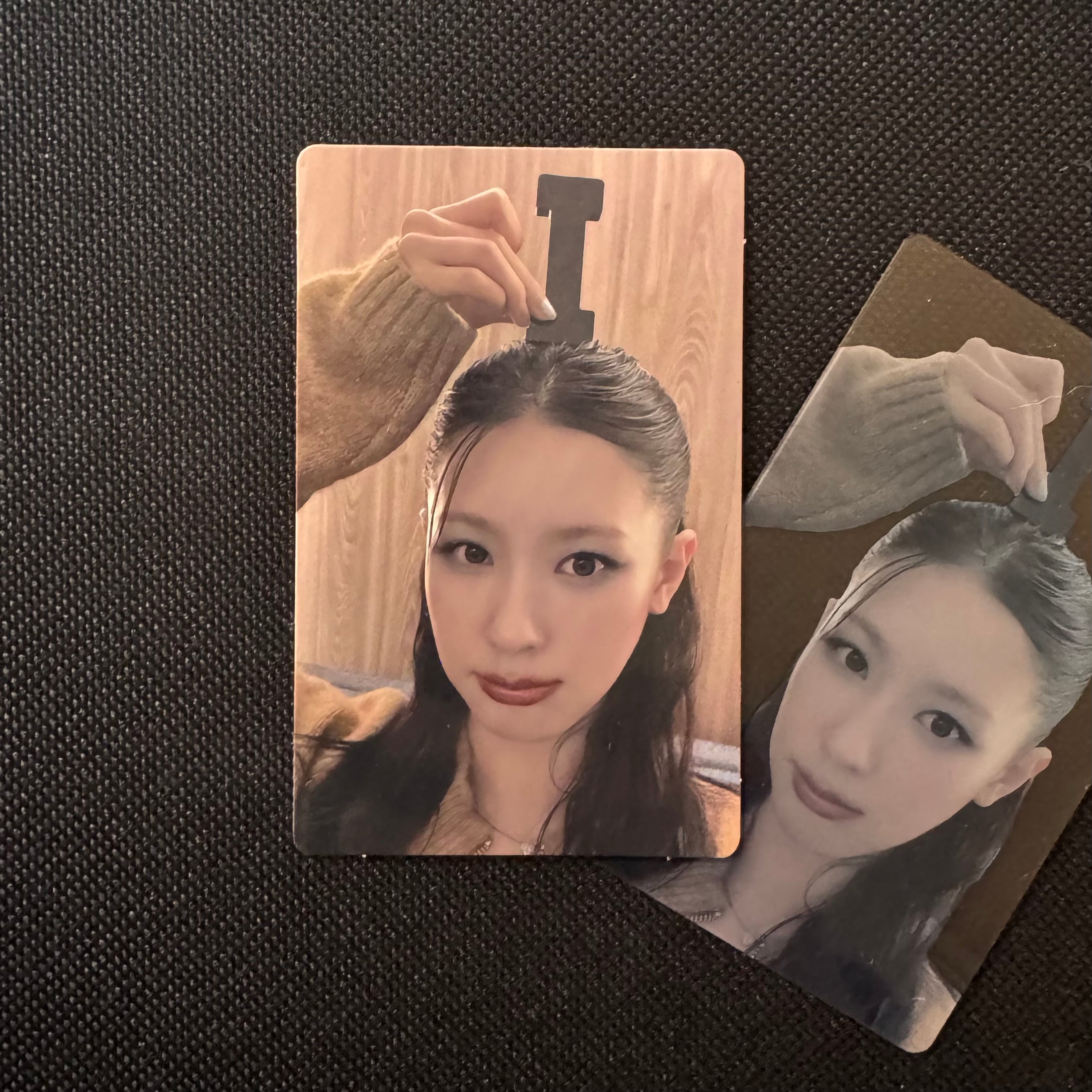 Miyeon • i-dle - We are (Weverse POB Photocards Set)