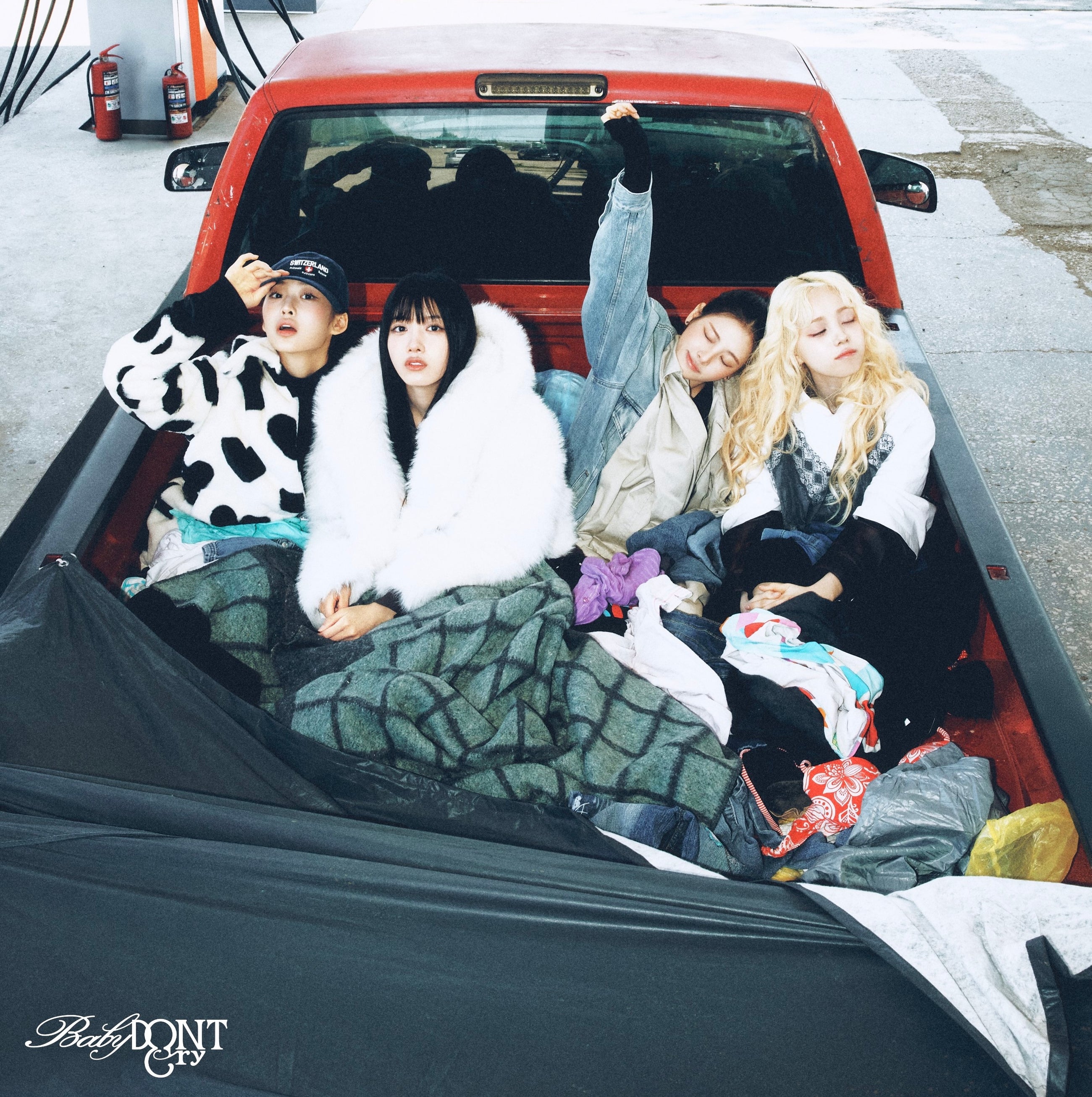 Baby DONT cry • F Girl