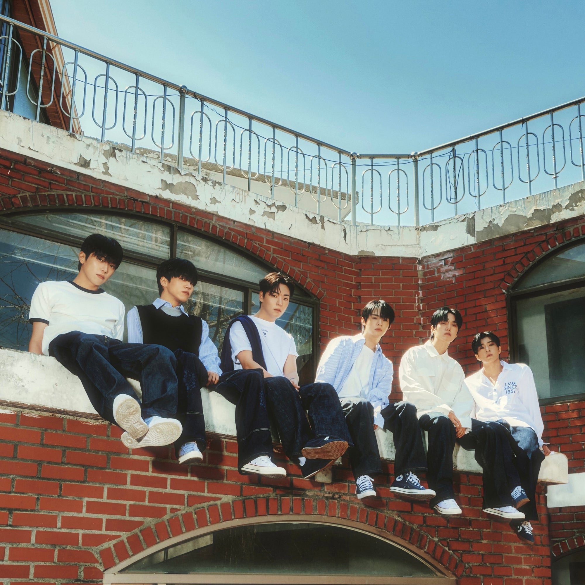 ONF • ONF: MY SELF [PREORDER]