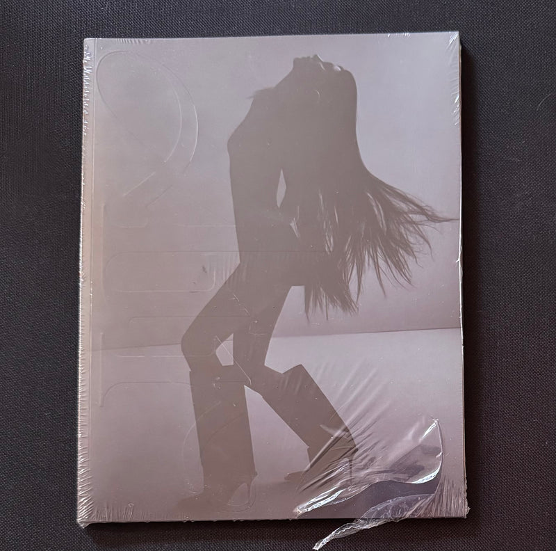 Yeji • AIR ‘Ver.A’ FIRST PRESS [Minor Damage]