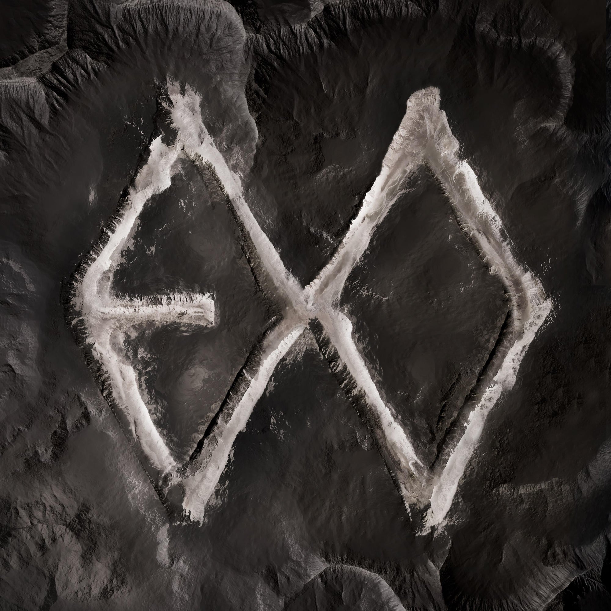 EXO • REVERXE